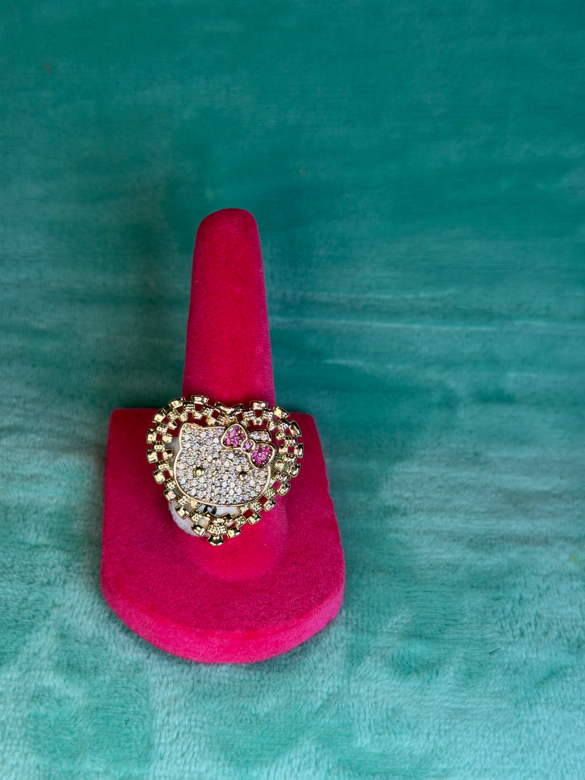 💕 Hello Kitty Heart Sparkle Ring 💎