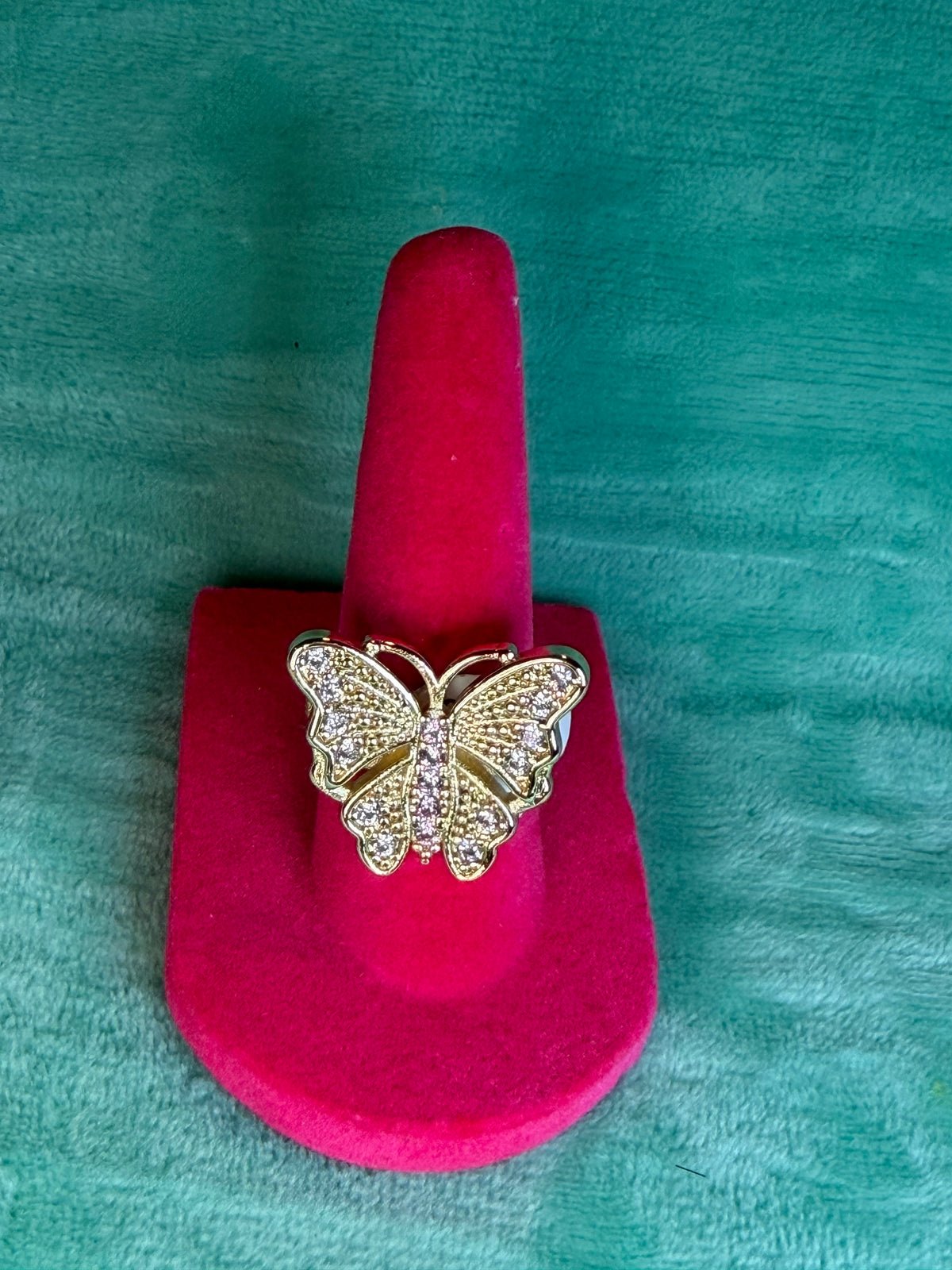 🦋✨ Crystal Butterfly Statement Ring ✨🦋