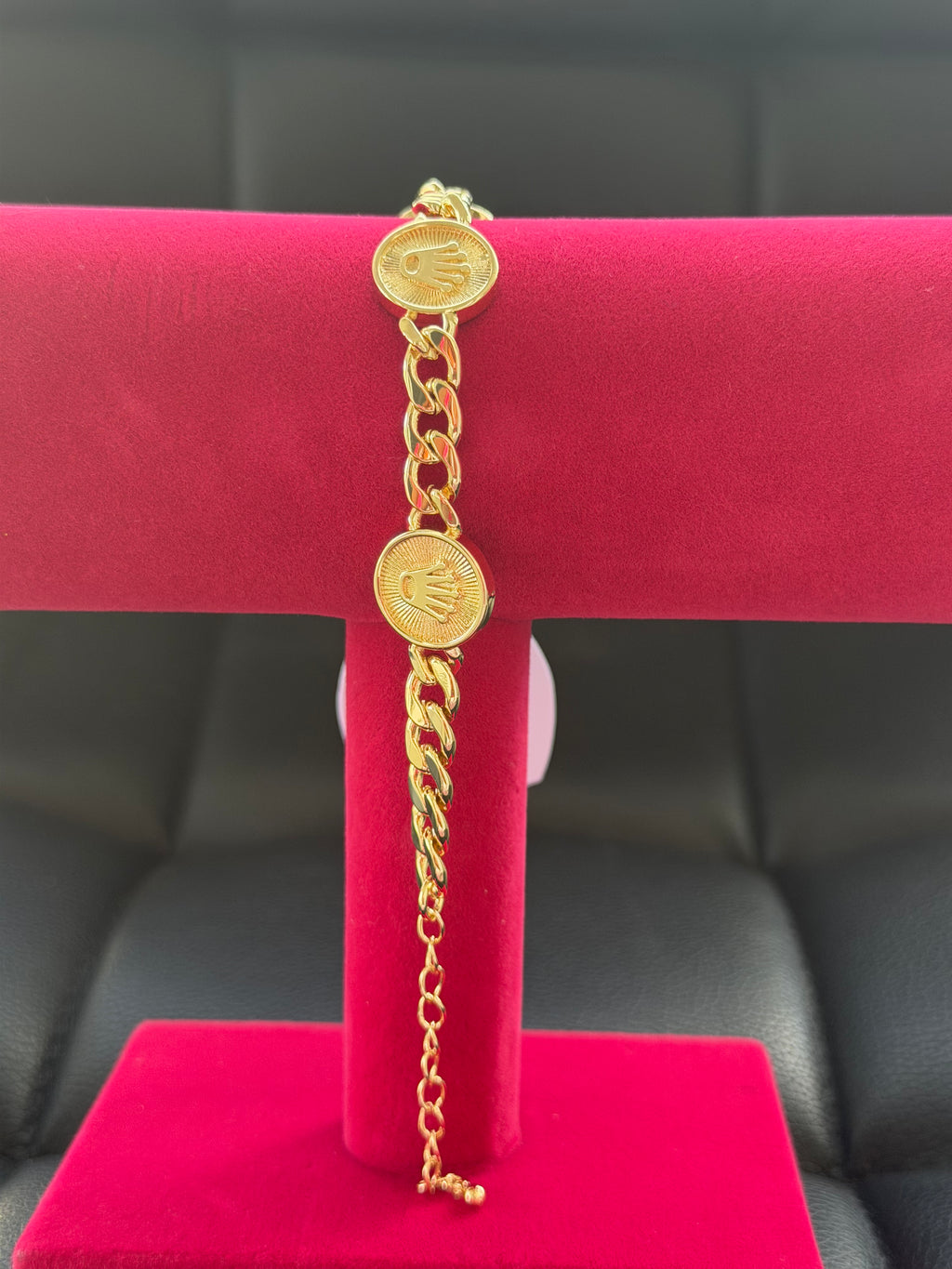👑 Gold Crown Link Bracelet