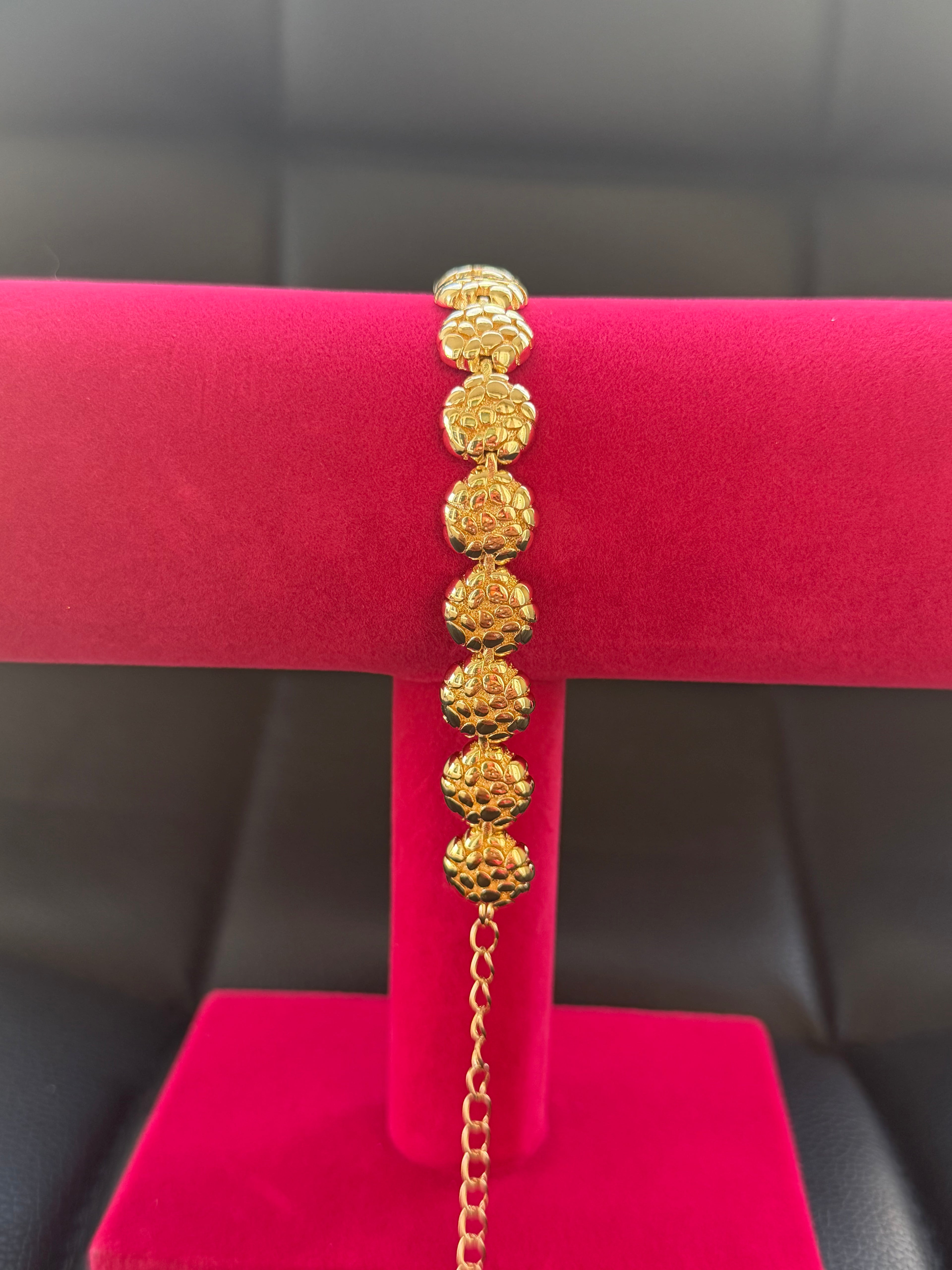 ✨ Gold Circle Nugget Link Bracelet ✨